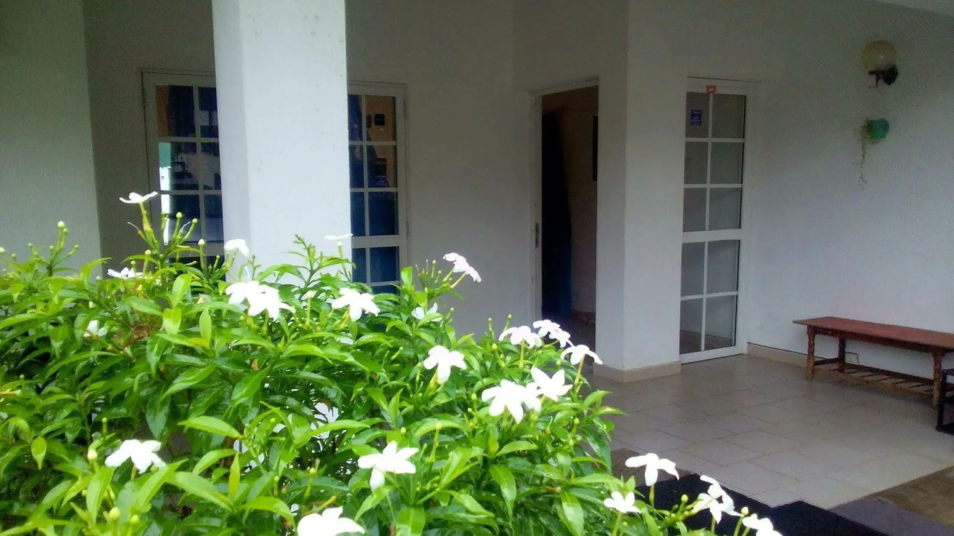 Negombo Blue Villa Hotel 3*,  斯里兰卡